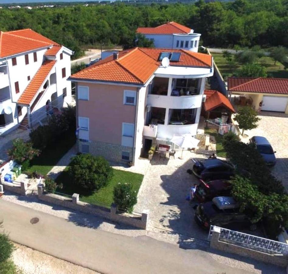Apartments Jannine Biograd Na Moru Dış mekan fotoğraf