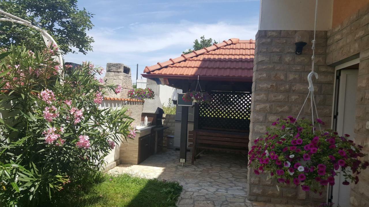 Apartments Jannine Biograd Na Moru Dış mekan fotoğraf